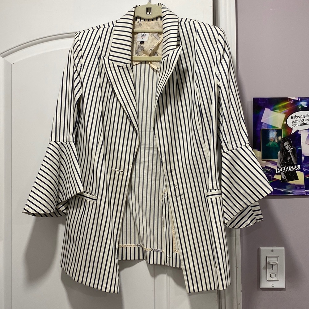 CAbi beautiful striped blazer with bell sleeves